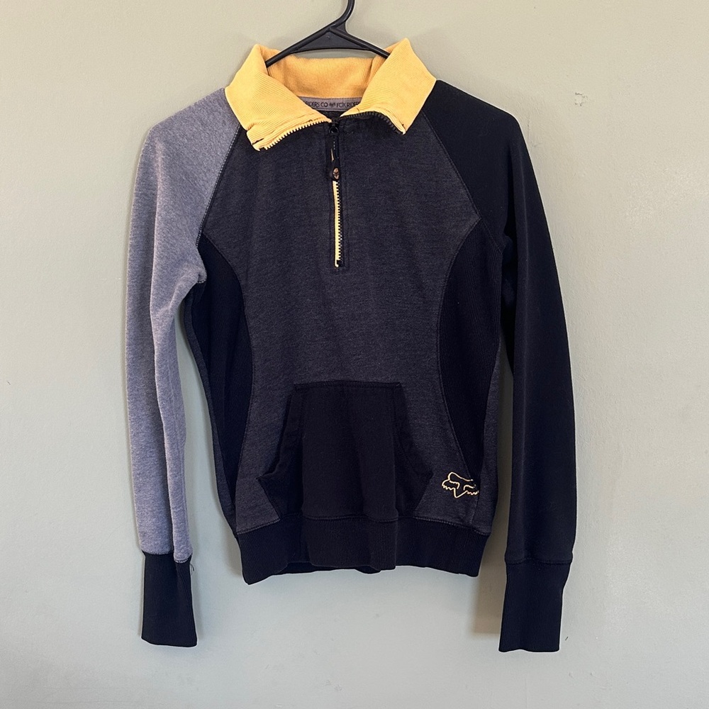 Fox Black and Yellow Sweatshirt